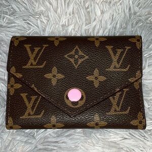 BROWN MONOGRAMMED ENVELOPE WALLET W/ PINK ACCENT!